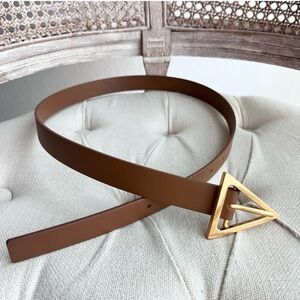 Express Elegant Brown Leather Belt with Gold Accent